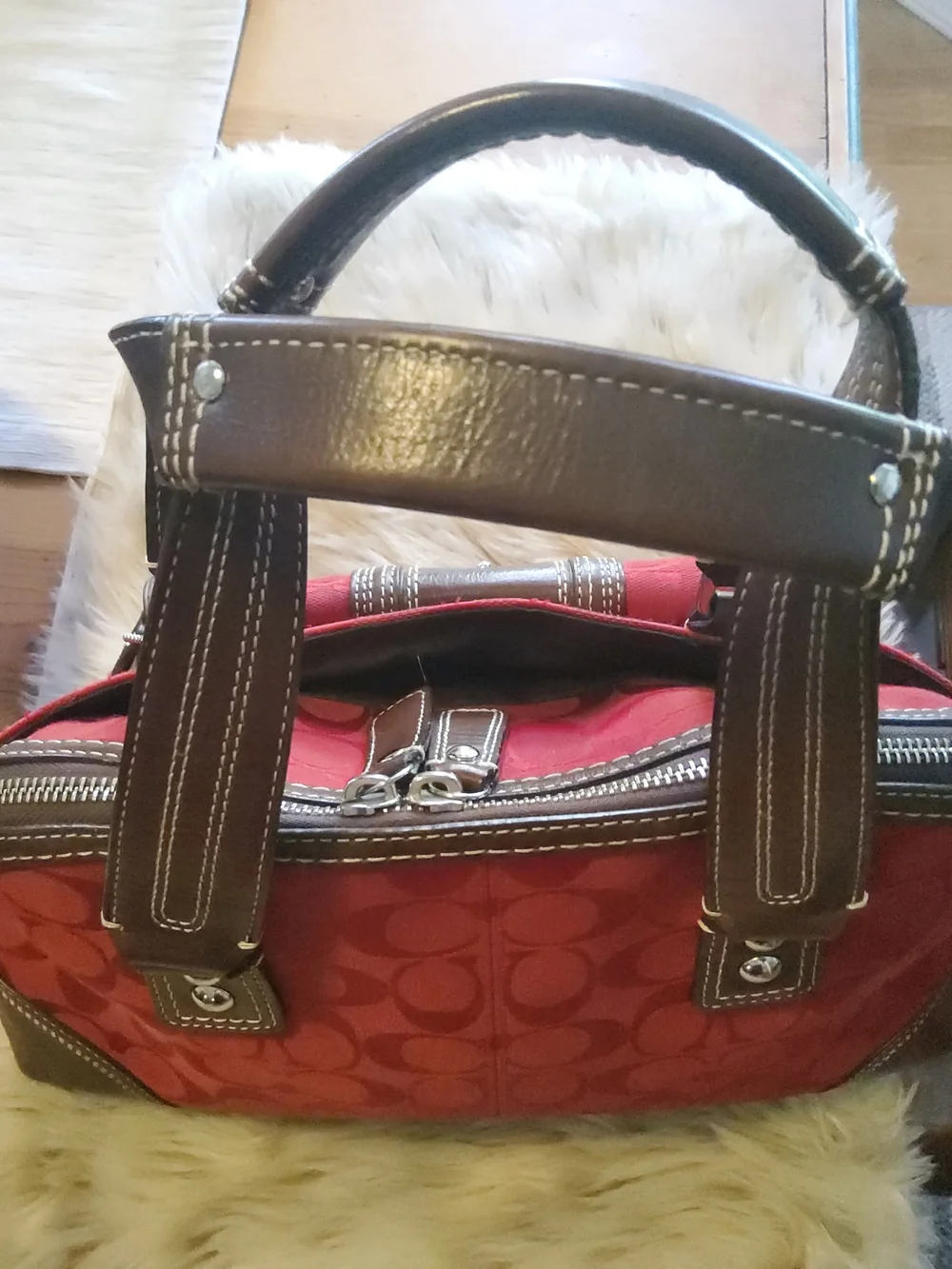 Authentic Vintage Hampton Signature Domed Satchel Beyond EUC